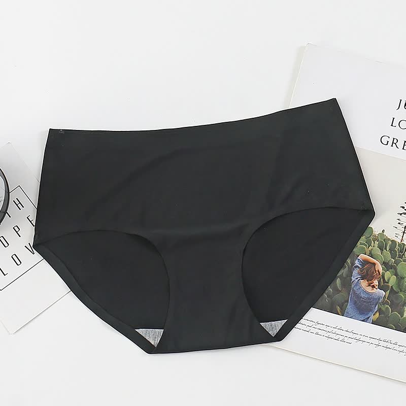 One-piece Ice Silk Without Trace Women&#39;s Large Mid-waist Sexy And Breathable Underwear